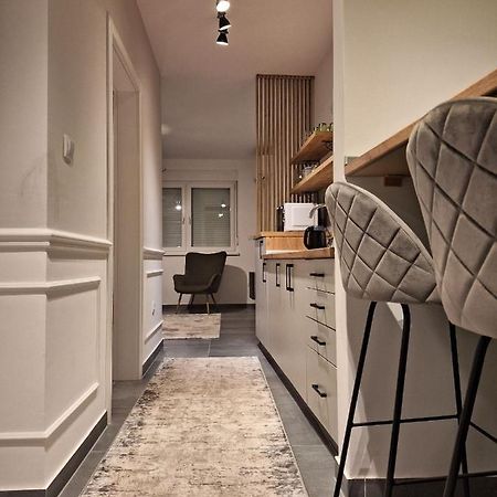 בייאליינה Azimut Apartman מראה חיצוני תמונה