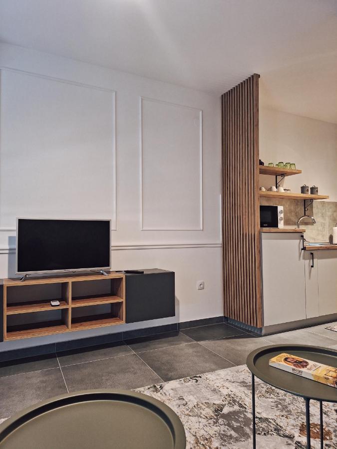 בייאליינה Azimut Apartman מראה חיצוני תמונה