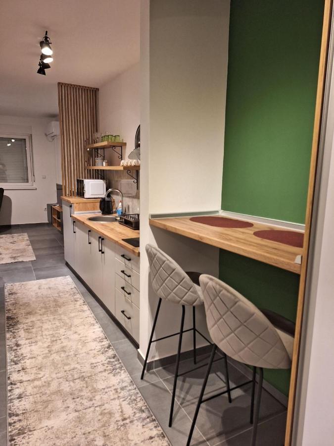 בייאליינה Azimut Apartman מראה חיצוני תמונה